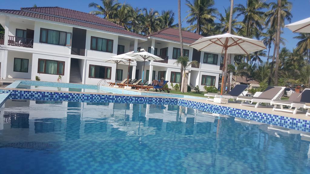 Hotel Lux Ngwesaung Exterior photo